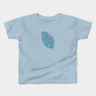 leaf is good Kids T-Shirt